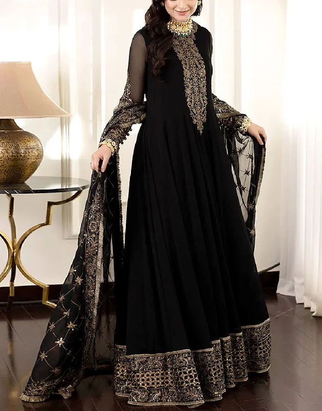Classic pieces for a timeless wardrobe   Embroidered Black Chiffon Maxi Dress with Embroidered Net Dupatta (DZ16358)