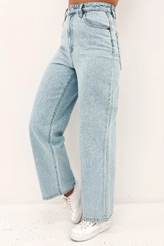 Fashionable clothing to fit every body type   Hi Wide Leg Jean Blue Essence